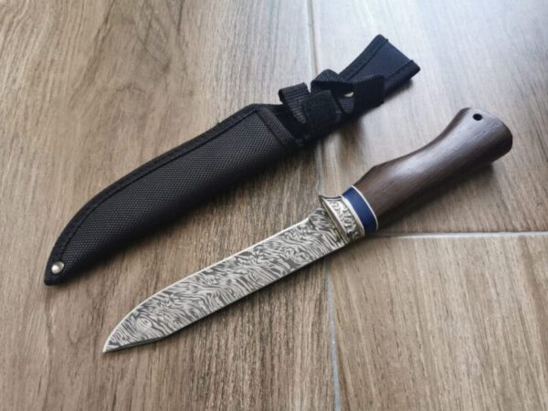 Ловен Нож с Дамасково Острие. Подарък за мъж Лов и Риболов ловен нож