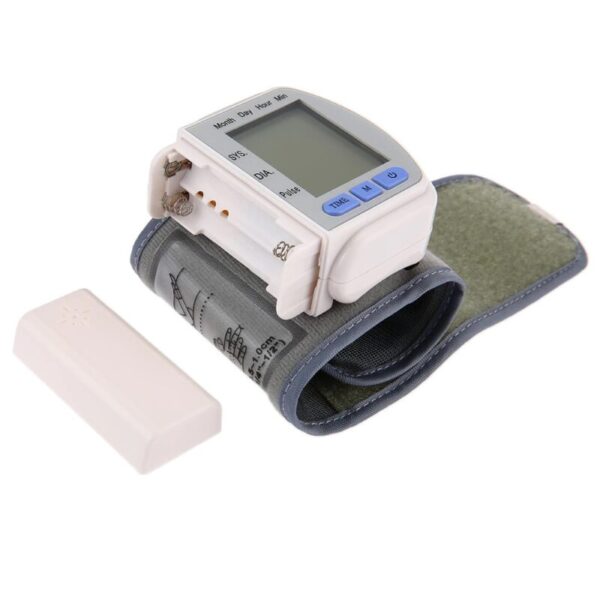 Апарат за Измерване на Кръвно Налягане за Китка Здраве и Красота апарат за кръвно 7